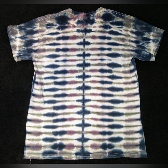 Black, Gray & Black Cherry Liquid Tie Dye T Shirt ~ Sz M - Picture 2 of 3